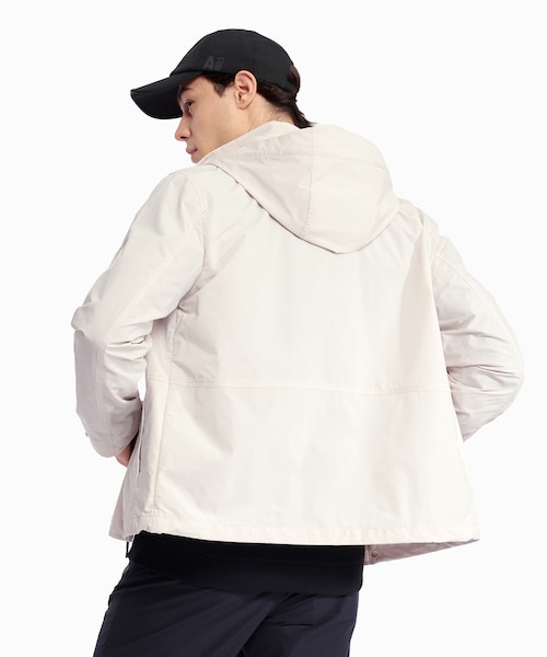 【マンシングウェア】ジャケット　フード　Mサイズ　クリーム色× 白　ダブルジップ UVカット 撥水 形状記憶 ダブルジップフーデッドナイロンジャケット