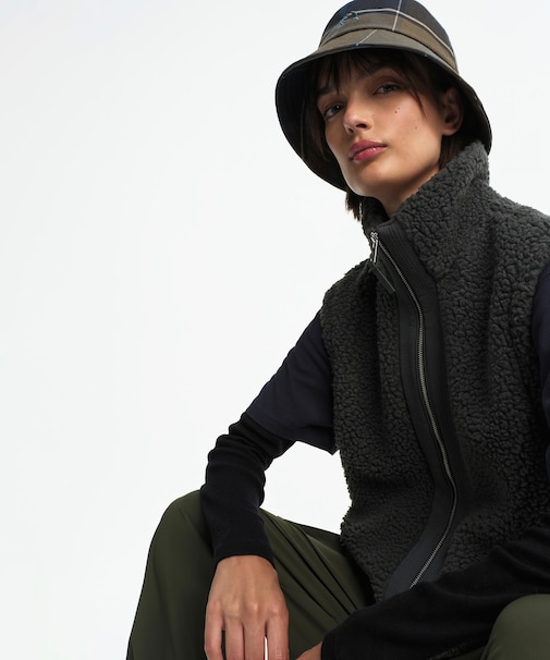 ノースリーブフルジップボアフリースベスト