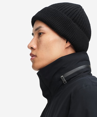 ロゴ刺繍ビーニー