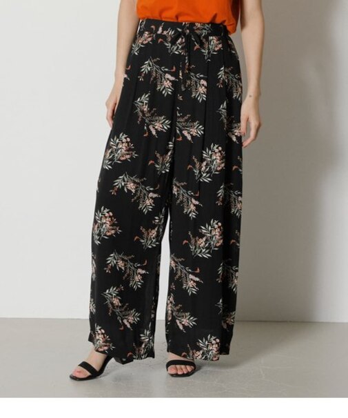 FLOWER RELAX PANTS