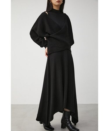 IRREGULAR HEM FLARE SET OP