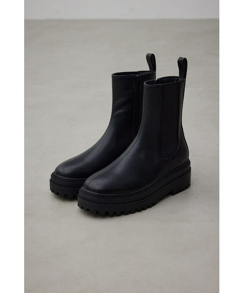 トラックソールサイドゴアブーツ