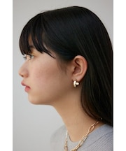 イレギュラーシェイプミニフープピアス