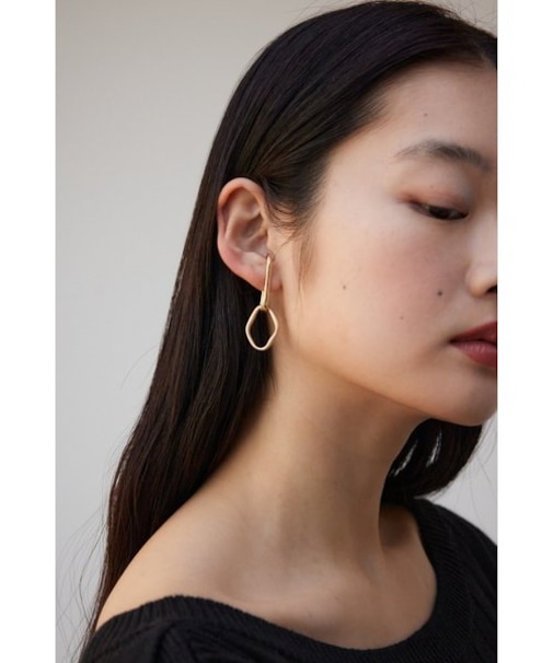 マルチウェイリンクサークルイヤーカフ