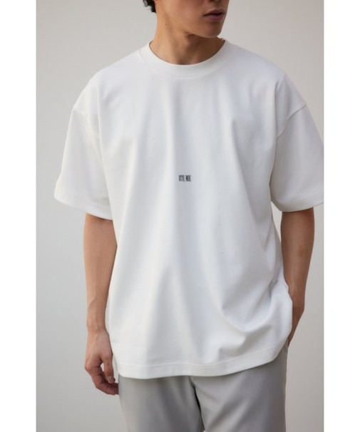 BITE MEバックグラフィックTシャツ