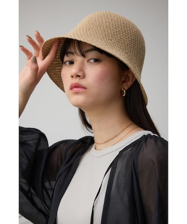 ニット編み帽子