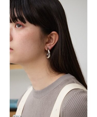 ボリュームフープピアス