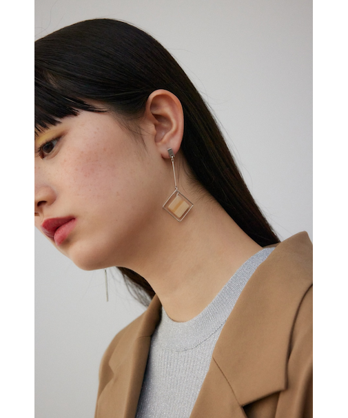 アクリル×メタルアシンメトリーピアス