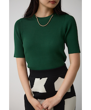 ハーフスリーブクルーネックニット