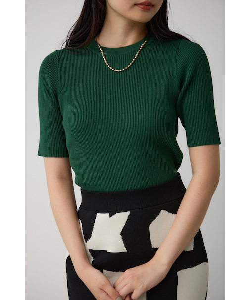 ハーフスリーブクルーネックニット