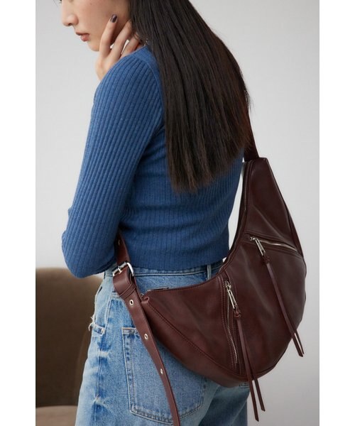 ジップデザインクロスボディバッグ｜アズールバイマウジーの通販