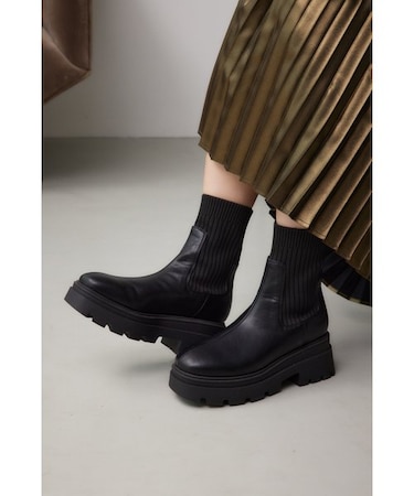 トラックソールソックスブーツ