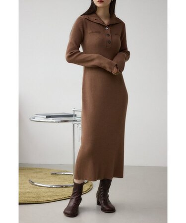 リブニットロングワンピース