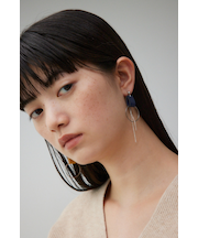 フェイクレザーバイカラーアシンメトリーピアス