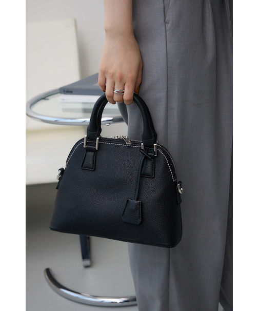 ダブルジッパーハンドバッグ