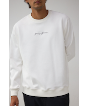 フェイクスウェード刺繍ロゴトップス