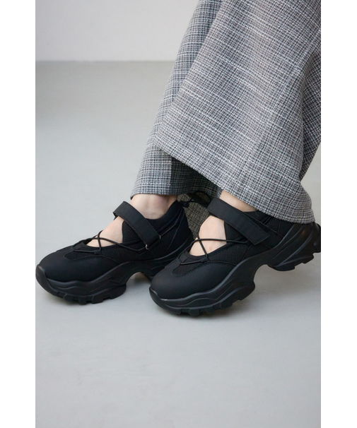 スニーカーソールサンダル