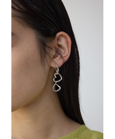 ハートチェーンピアス