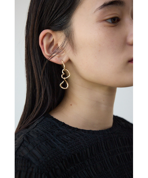 ハートチェーンピアス