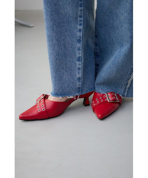 バックルベルトパンプス