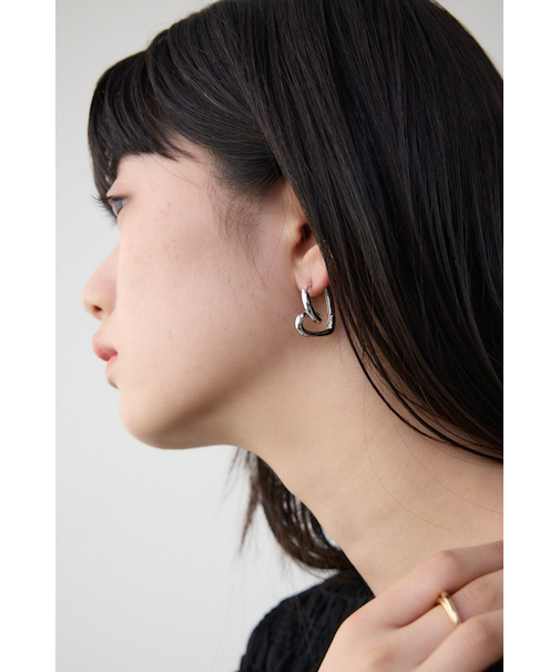 ニュアンスハートフープピアス