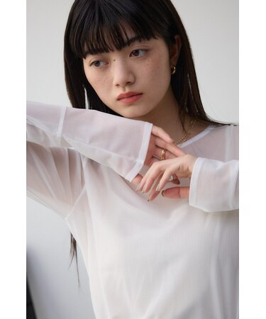 バックスリットシアーロングトップス