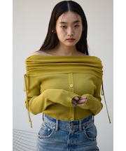 ギャザーオフショルダーニットトップス