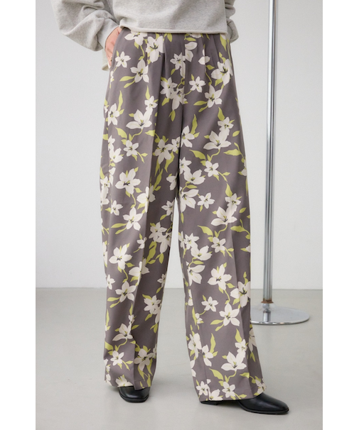 フラワープリントイージーワイドパンツ