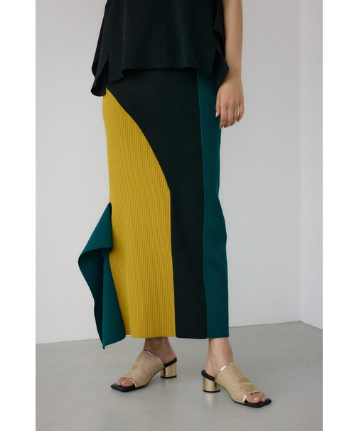 【PLUS】マルチコンビアシメニットタイトスカート