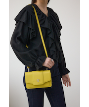 AZモチーフウォレットバッグ