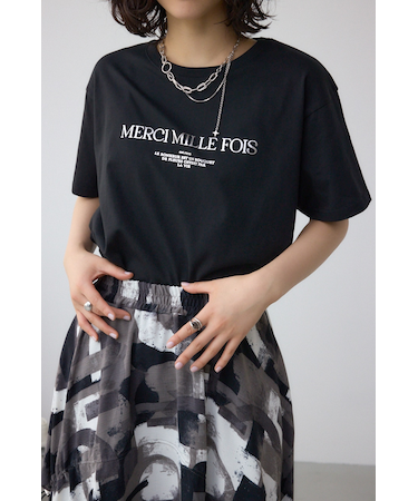 メタリックプリントTシャツ