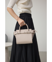 ベルトデザイントラペイズドバッグ