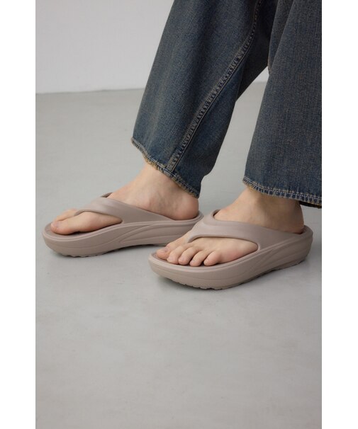 ラクフィールプラットフォームトングサンダル