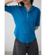 ヘンリーネックフーディーリブトップス