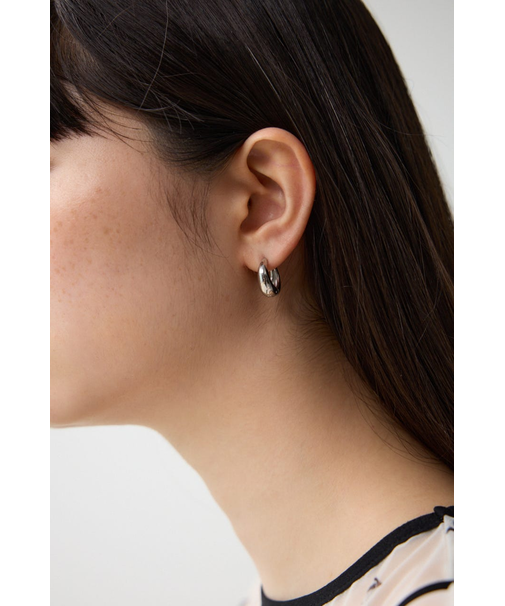 ステンレスプチフープピアス