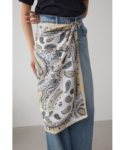 ペイズリーパターン大判スカーフ