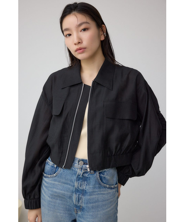 袖ギャザーショートブルゾン