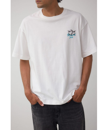 ピグメントグラフィックTシャツ