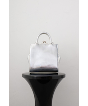 メタルフレームバッグ