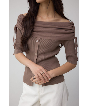 5分袖ギャザーオフショルニットトップス