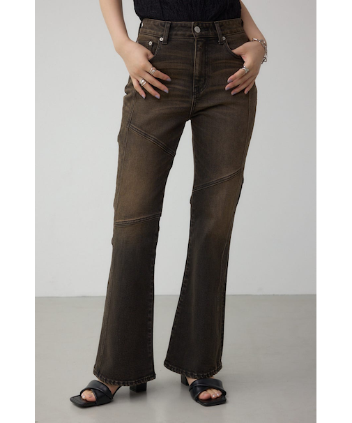 【堀田茜さん着用アイテム】AZUL DENIM スウィッチングフレアデニム