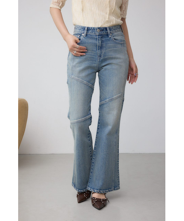 【堀田茜さん着用アイテム】AZUL DENIM スウィッチングフレアデニム