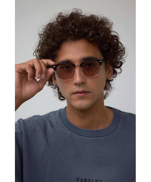 ハーフスリムフレームアイウェア