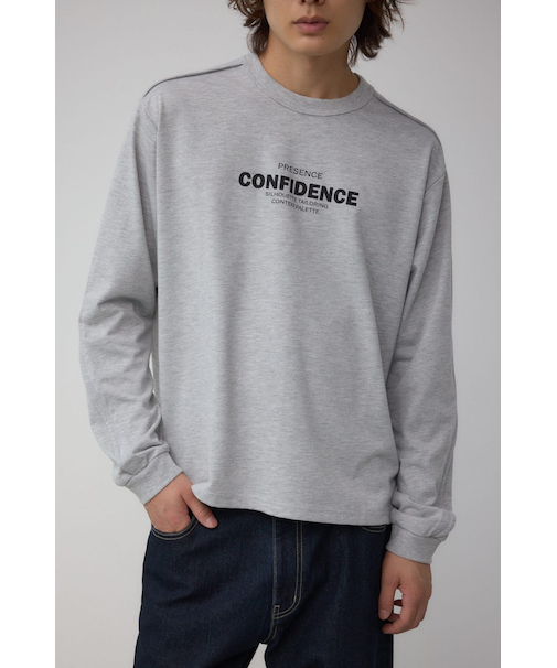 タックデザインロングスリーブTシャツ