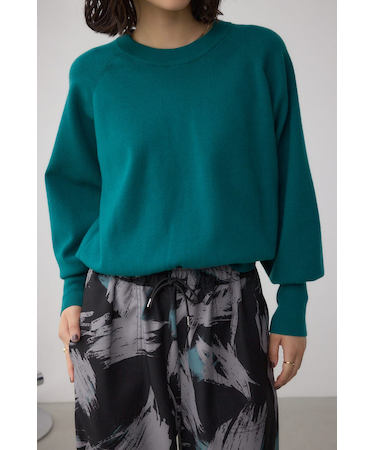 ボリュームスリーブニット