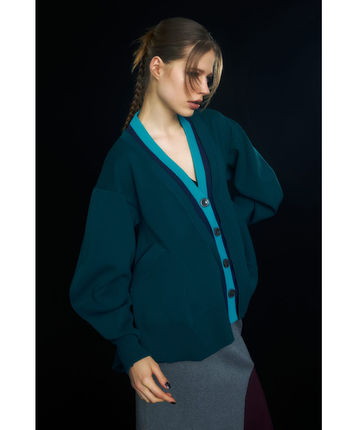 【PLUS】レイヤードペプラムニットカーディガン