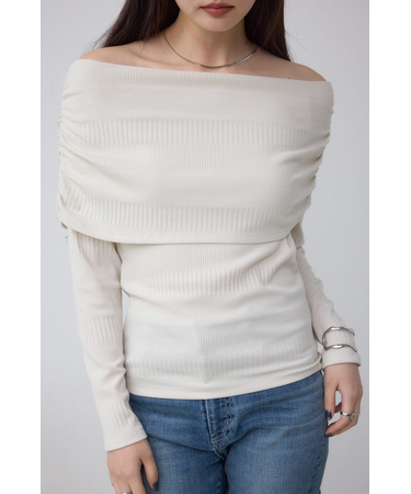 オフショルダーロングスリーブカットトップス