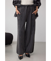 【堀田茜さん着用アイテム】切り替えデザインスウェットワイドパンツ