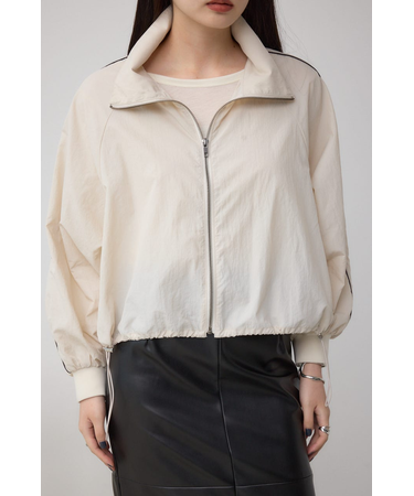 ナイロントラックラインジャケット