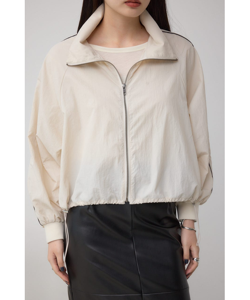 ナイロントラックラインジャケット